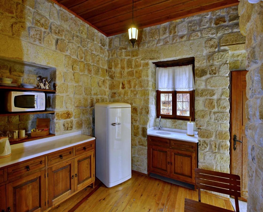 Esbelli Evi Cave Houses Urgup Exterior photo