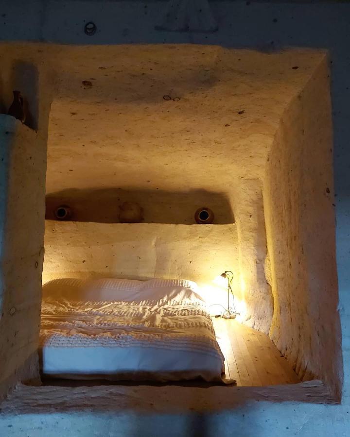 Esbelli Evi Cave Houses Urgup Exterior photo