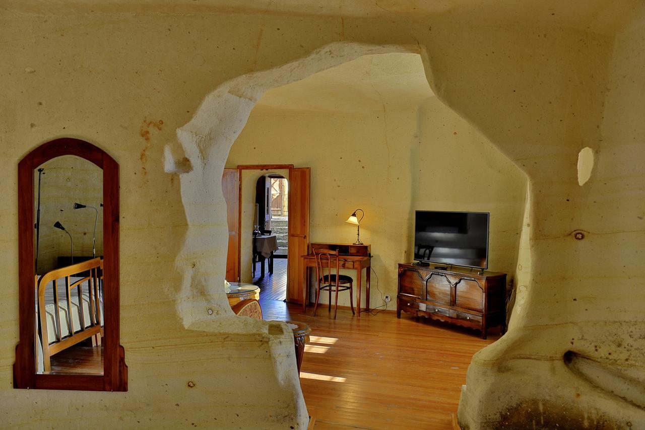 Esbelli Evi Cave Houses Urgup Exterior photo
